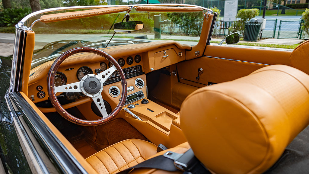 Jaguar E-Type Interior